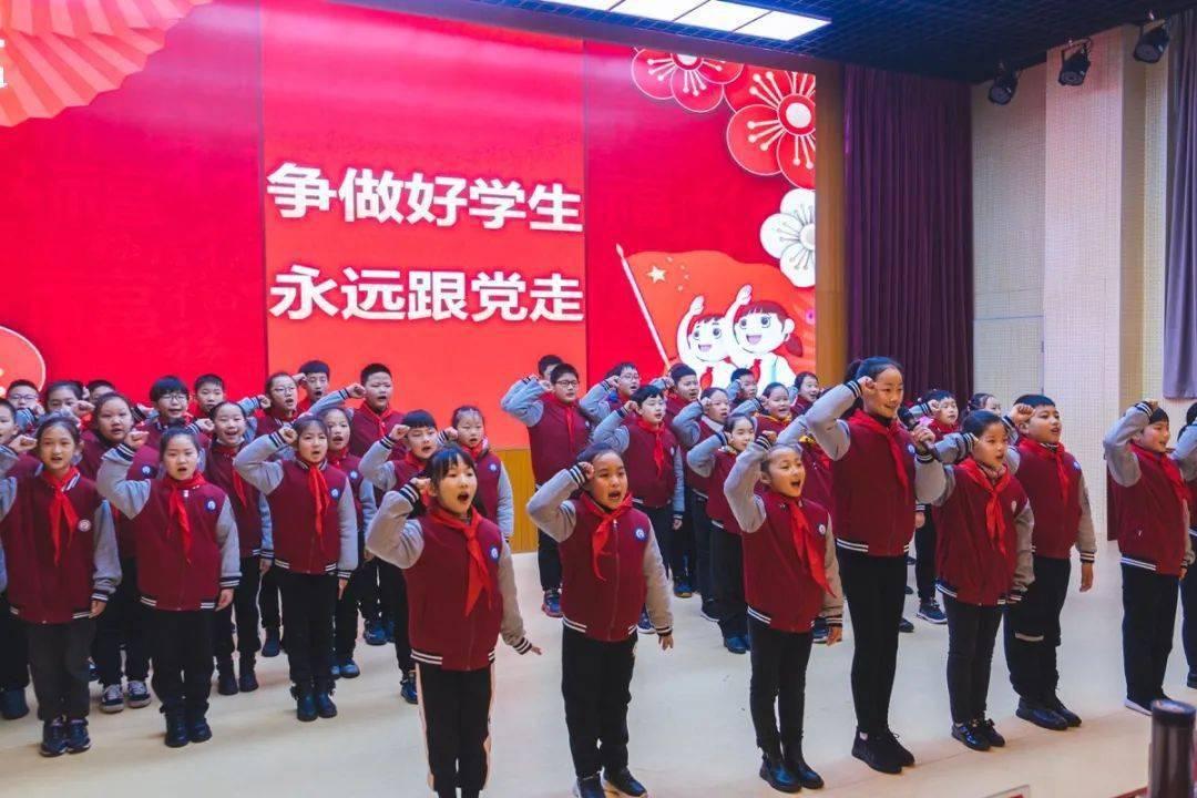 奔跑是人生:全剧最精明的女人出现,我们都被她单纯的外表给骗了